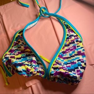 Arizona Jean Company Triangle Bikini Top